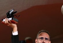 Filmul „Anul nou care n-a fost” în regia lui Bogdan Mureşanu, trei premii la Festivalul Internaţional de Film de la Veneţia monitorfg