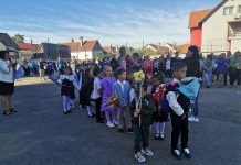 A început școala! Festivități de deschidere a noului an școlar, în fiecare unitate de învățământ. Noutăți pentru elevi