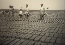 Reportaj: Cărămidarii şi moştenirea satelor făgărăşene. Primii ţigani din zona Făgăraşului au fost robi pe moşia boierului Costea din Viştea