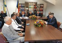 Foto și Video. Jurământ la Beclean. Primarul Claudiu Motrescu: ,,Să nu uităm că suntem aleși ca să facem treabă pentru comunitatea noastră“