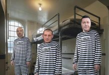 Incisiv de Prahova: Schema de corupție. Voturile romilor din Ploiești în schimbul banilor. Primarul și un jurnalist, reținuți de procurori