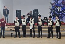 Foto și Video. Obiceiuri străvechi păstrate la Beclean: ,,Ridicatul vătafului“ și ,,Gratularea persoanelor care poartă numele Nicolae“