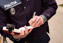 Flagrant pentru un bărbat care a vrut să dea șpagă 1000 euro unui polițist pentru a scăpa de dosarul penal pentru conducerea unui autovehicul beat și fără permis