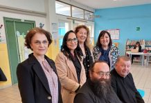 Foto. Întâlnire online între Liceul ,,Al. Bărbat“ din Victoria și I.C. Ladispoli 1-Roma din Italia. Proiectul de înfrățire a fost inițiat de prof. Angela Nicoară