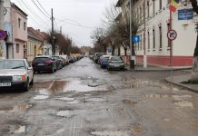La volan cu permisul de conducere suspendat, pe strada D-na Stanca din Făgăraș. Bărbatul de 26 de ani a fost reținut