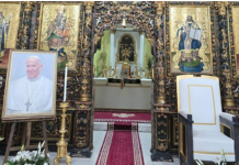 În bisericile din Arhieparhia de Alba Iulia și Făgăraș clopotele vor fi trase zilnic până la înmormântarea Papei Francisc