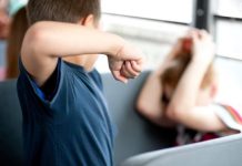 „Butonul roșu” din școli, în Monitorul Oficial. Ce fapte pot fi raportate anonim