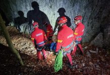 Salvamontiștii de la Victoria, acțiune de recuperare a unui grup de turiști cu copii, pe Valea Viștea Mare din Munții Făgărașului