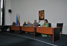 Foto și Video. ,,Eroii din umbră“, simpozion dedicat Rezistenței Anticomuniste din Țara Făgărașului. Comemorarea de la Crucea-monument de la Mănăstirea Brâncoveanu