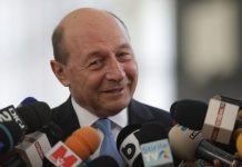Traian Băsescu își recâștigă la CCR drepturile de fost președinte