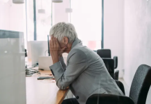 „Concedierea pasivă” crește în popularitate, o metodă prin care managerii creează condiții de muncă neplăcute pentru a forța plecarea angajaților