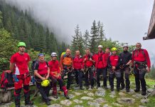 Video. Intervenție de 23 de ore a salvamontiștilor. Ciobanul rănit în masivul Făgăraș a fost salvat