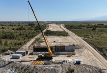 Cercetați sub control judiciar după ce au furat aproape două tone de accesorii metalice de pe șantierul autostrăzii Sibiu-Făgăraș