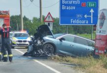 Accident grav pe DN 1. Două persoane rănite. S-a circulat alternativ pe un fir