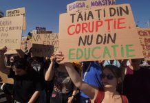 Profesorii vor continua protestele, după ce au boicotat prima zi de școală. „Greva generală nu este exclusă”