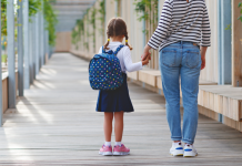 Se duc sau nu se duc luni la școală? Cum au ajuns iar elevii victime în disputa profesori – guvernanți