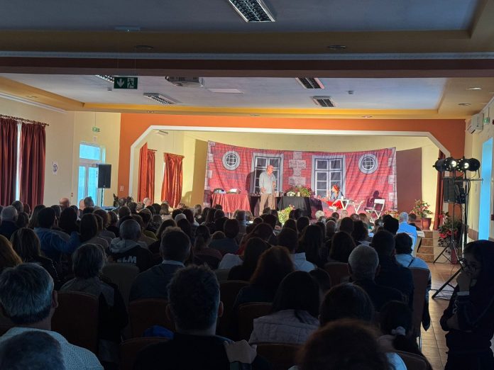 425f32cf-2dc4-4eed-b553-15cc13ae2a24 monitorfg