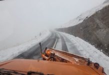 Astăzi s-au închis Transfăgărășan și Transalpina. Vezi ce sectoare deszapezire-transfagarasan