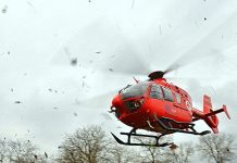 Accident rutier în centrul orașului Rupea. Un motociclist grav rănit a fost transportat cu elicopterul SMURD la spitalul din Brașov monitorfg