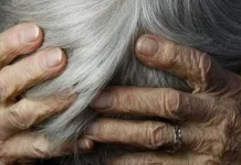 Doi pensionari din Brașov, soț și soție, au fost tâlhăriți în propria casă. Autorii au fost reținuți