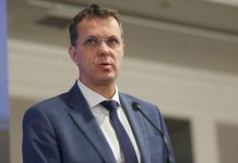 Altă demisie în Guvernul Bolojan. Ministrul Apărării, Ionuț Moșteanu, pleacă după dezvăluirile presei în legătură cu studiile sale