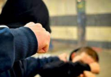 Bătaie în Poiana Mărului. Doi dintre agresori au ajuns în arest monitorfg