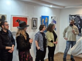 Expoziția de artă „Contrasens”, la hub-ul artistic „Atelier 17” din Sibiu. Valentina Cristea a reunit peste 40 de artiști din toată țara