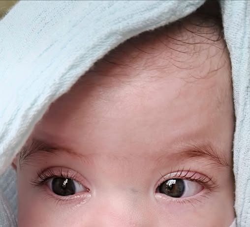 Maria, fetița de 2 ani, are nevoie de ajutorul nostru. S-a strâns jumătate din suma necesară operației, care se va realiza la Boston. Implică-te și tu!