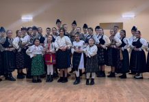 Micii artiști ai ansamblului ,,Dor Părăian“ participă la un festival internațional. Primăria Părău susține financiar deplasarea
