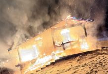 O cabană din zona Plaiul Foii a fost distrusă de un incendiu. Și cabana Urlea a ars în întregime, în 2019