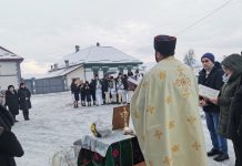 Video. Agheasma Mare, apa sfinţită la slujba de Bobotează. Credinţe populare şi semnificaţii religioase