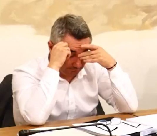 Ziua și procesul. Primarul PSD al Făgărașului, pus la zid de instanță. Daniel Tătar, șef la ADP, dar eliminat abuziv din funcție de edil, a câștigat procesul. Primarul e bun de plată