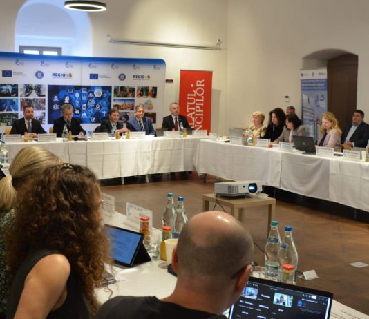 700 proiecte contractate, cu o valoare totală de 1,6 miliarde euro, la ADR Centru. Reuniunea Consiliului pentru Dezvoltare Regională Centru, la Alba Iulia