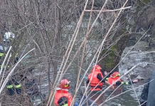Tragedia de la Chirpăr. Doi copii morți în pârâu. Alți doi frați ai lor, morți în urmă cu câțiva ani. Protecția Copilului Sibiu n-a protejat acești minori