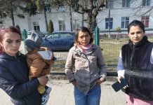 Video. Revolta părinților la Școala Gimnazială Cincu. Profesor acuzat de violență verbală și violență fizică asupra unor copii din ciclul primar