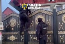 Au furat din utilajele de pe șantier minim 1,8 tone de motorină. Opt persoane au fost arestate în urma perchezițiilor