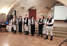 Foto și Video. Lansarea cărții ,,Teatru în muzică și muzica în teatru”, prof. și artist Nicolae Poșta, în Cetatea Făgărașului