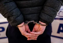 Deși monitorizat prin sistem electronic, un tânăr din Făgăraș și-a făcut singur legea. Acum este reținut de polițiști