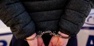 Deși monitorizat prin sistem electronic, un tânăr din Făgăraș și-a făcut singur legea. Acum este reținut de polițiști