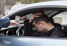 Doi făgărășeni prinși drogați la volan. S-au ales cu dosare penale