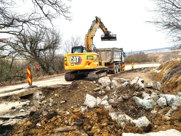 ddeb3859-f182-4d9a-8ce1-cb0d4828dce2