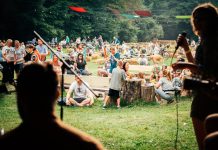 Foto. Off The Grid Camp & Party, festivalul iubitorilor de natură și distracție revine. Deschiderea sezonului de camping, la 1 Mai, la Grid