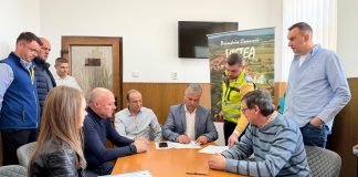 Foto. Drumul ce leagă Viștea de Jos de Viștea de Sus a fost recepționat. Reabilitarea a costat 19,6 milioane de lei, fonduri de la CJ Brașov. Drumul realizează o altă conexiune pentru satele de la poalele Munților Făgăraș