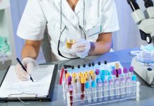 Goana după analize medicale gratuite decontate de CAS. Ce laboratoare din județ mai au fonduri în aceste zile