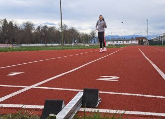 Foto. Cristiana, elevă la ,,Ovid Densușianu“ Făgăraș, cea mai bună sportivă din județ la atletism. Va participa la faza națională a competiției ONSS Tetratlon Gimnaziu