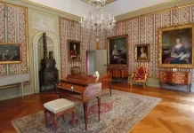 Pinacoteca din Palatul Morass- Heidelberg/ Germania. Palatul a fost ridicat în 1712 pentru Johann Philipp Morass