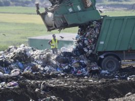 România este repetentă în domeniul selectării și depozitării deșeurilor. Investițiile în domeniu sunt blocate de interese