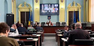 La pomul lăudat. Ce sume primesc primăriile de la CJ Brașov din cota de 6% din impozitul pe venit. Comuna Drăguș primește cei mai mulți bani dintre UAT-urile făgărășene