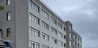 Foto. Noi specialiști la Spitalul Orășenesc Victoria: doi medici și șase asistente medicale