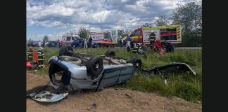 Grav accident rutier pe DN1, între Mândra și Șercaia, soldat cu nouă victime. Un copil de 2 ani a murit, alte șase persoane au fost transportate la spital. Cum s-a produs accidentul